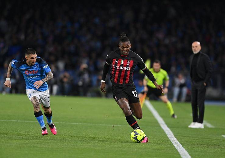 Il Milan batte il Napoli all'andata Il Milan batte il Napoli all'andata
